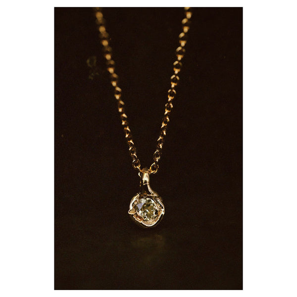 V 0.71ct Old Cut Diamond Nugget Pendant Necklace