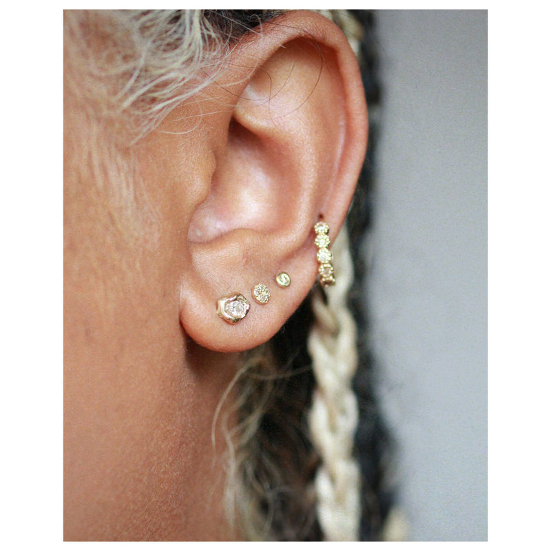 LI White Diamond Single Mini Stud Earring