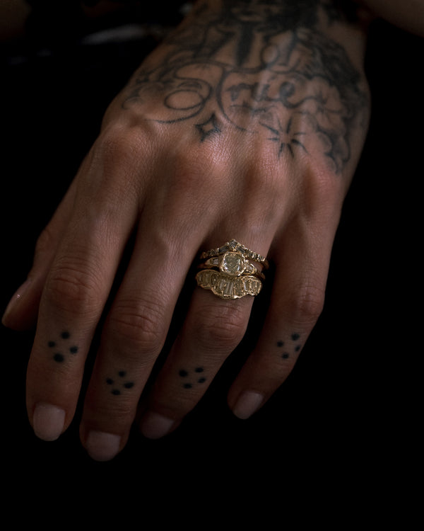 Armach Champagne Diamond V Shape Scatter Ring