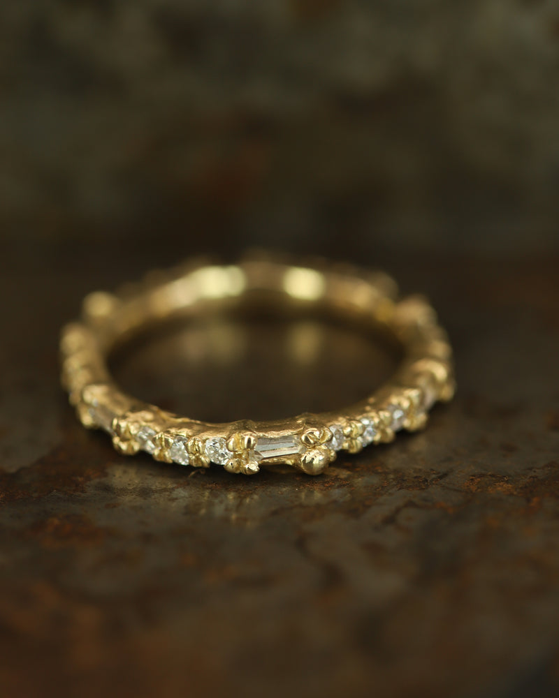 Armach Diamond Eternity Ring V