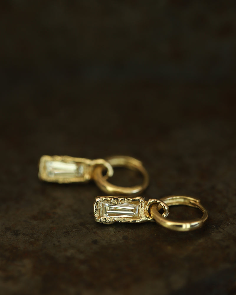 Armach 1ct Lemon Baguette Diamond Drops | LI 10mm Textured Clicker Hoop Earrings