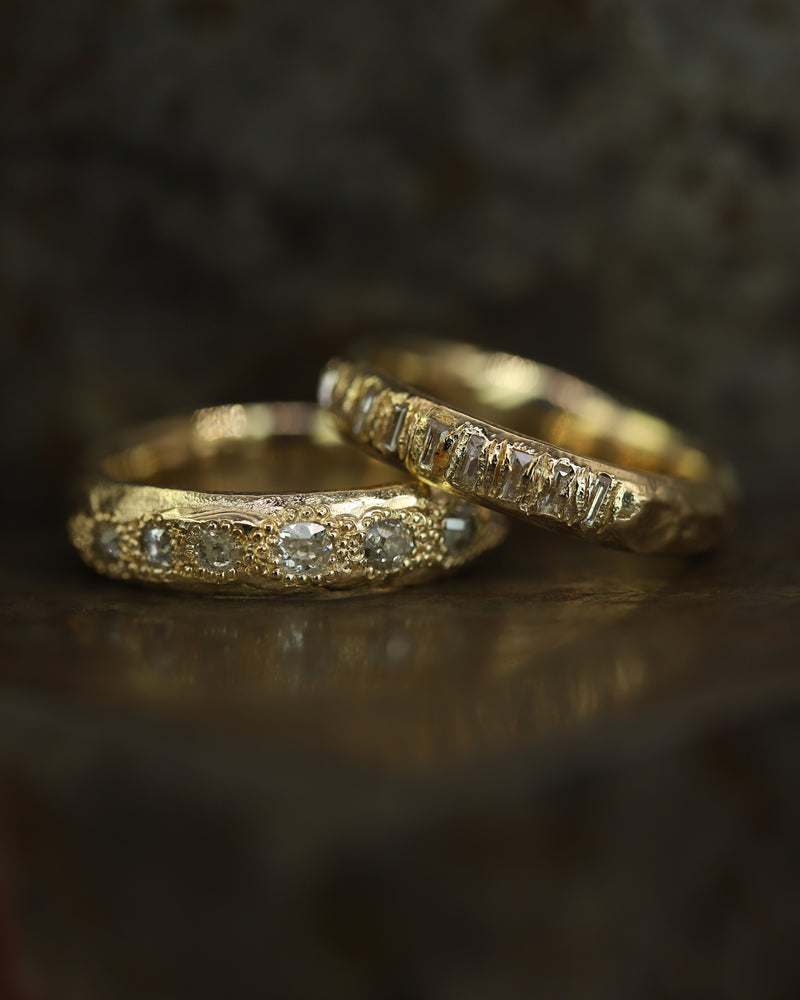 LX 4mm Icy White Baguette Diamond Scatter Ring
