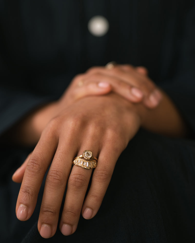 LX Soft White Diamond V Shape Scatter Ring
