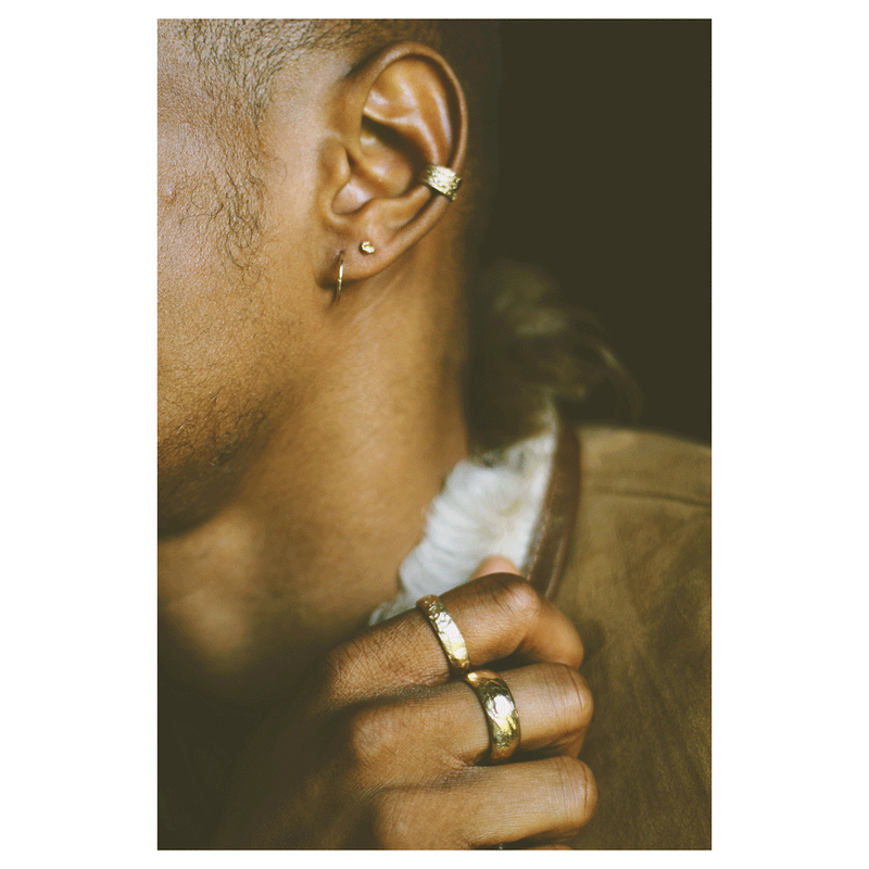 LI Hammered 12mm Clicker Hoop Earrings
